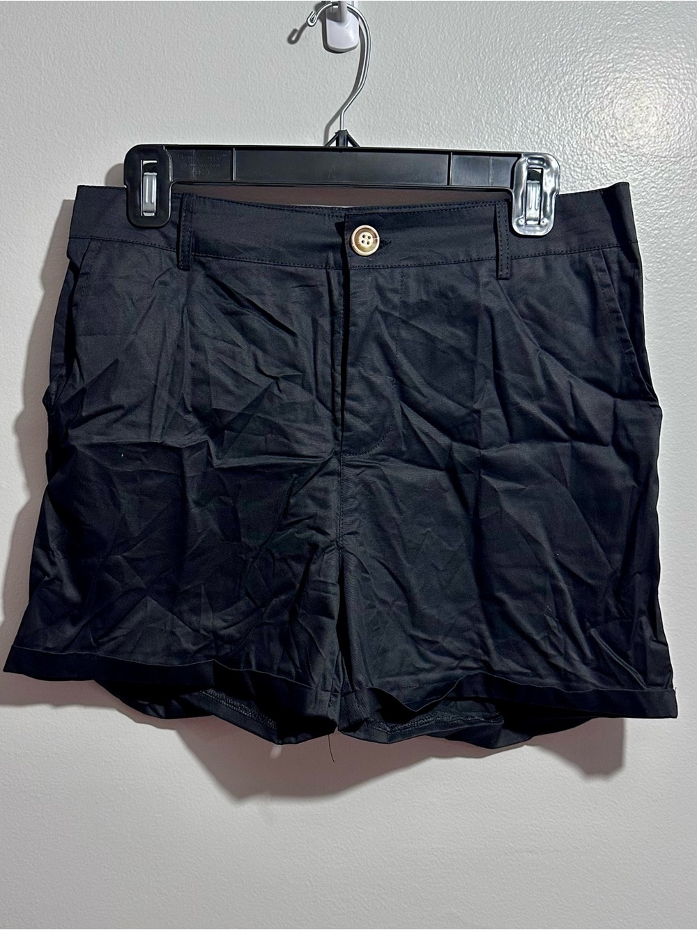 Black Casual Shorts - Classic Button Front Size M (896)